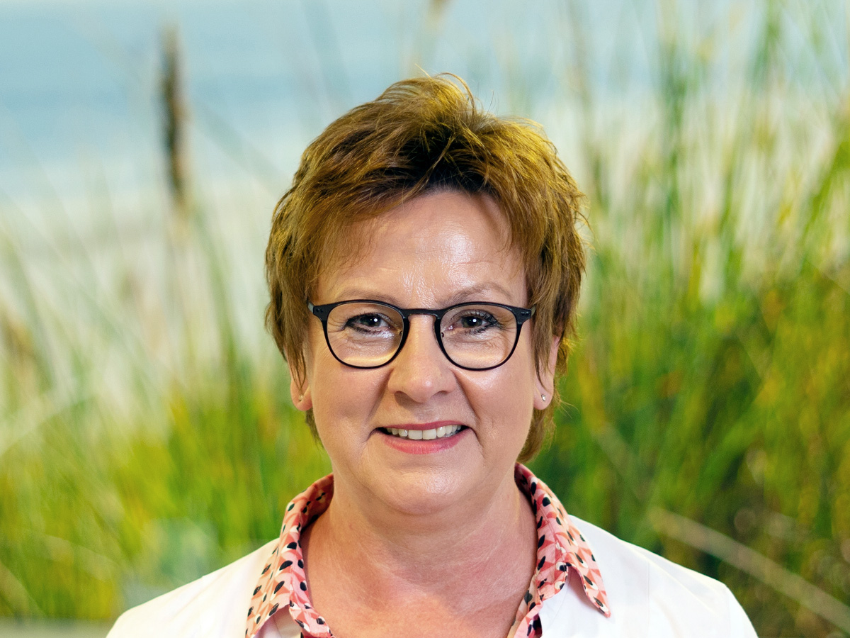 Karin Dame
